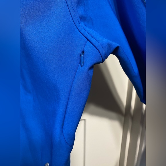 Asics Jacket - Picture 5 of 16